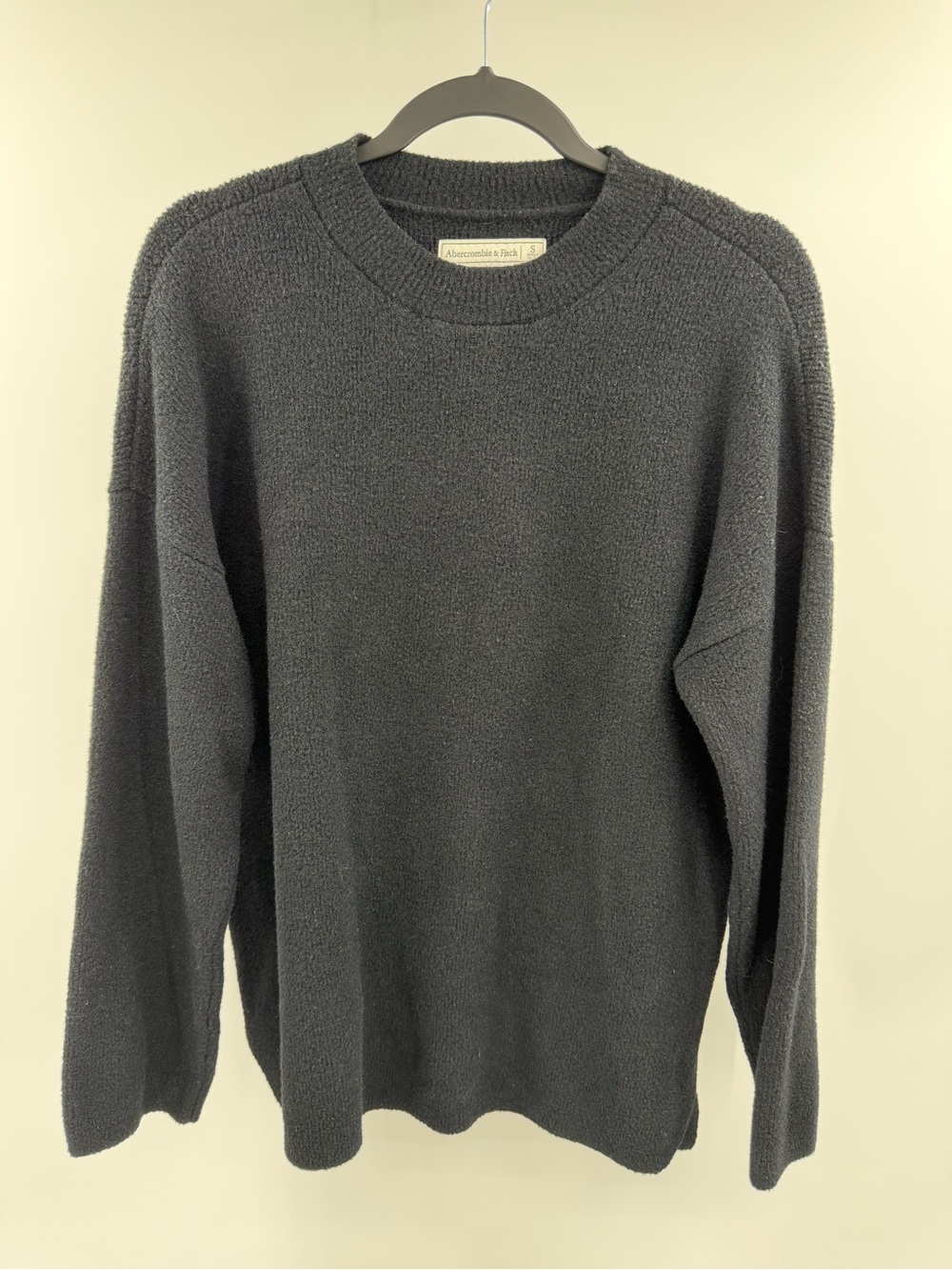 Abercrombie & Fitch Black Fuzzy Soft‎ Sweater Oversized Small